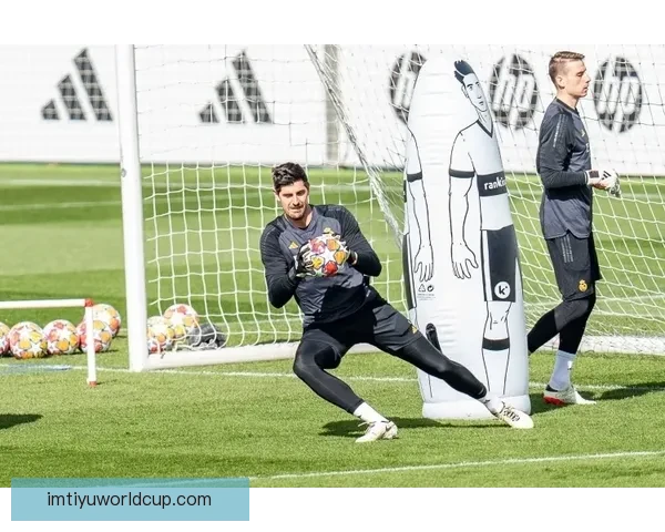 以萨福诺夫直言侵略与动脑门将定位朗斯之战已无容错空间压力拉满